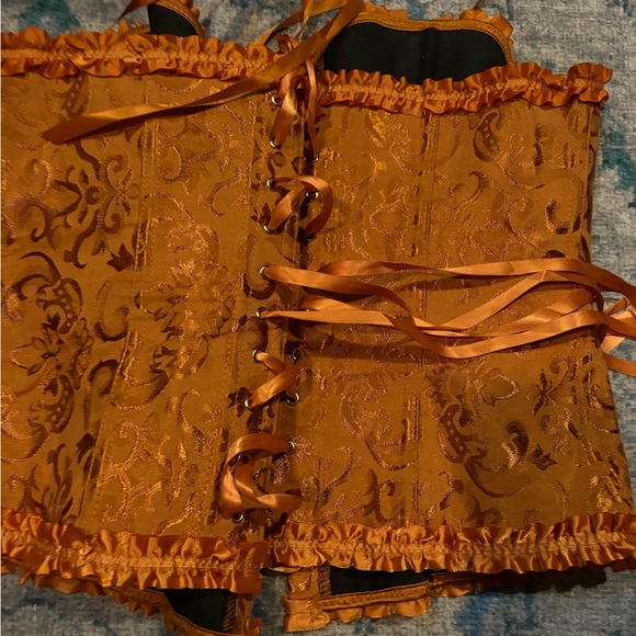 CorsetSOLD - Picture 3 of 5